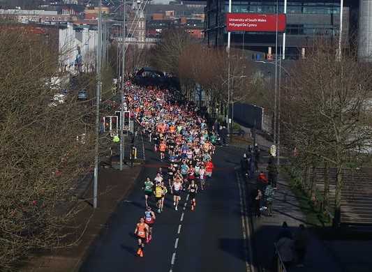 Start of the 2024 City of Newport Half Marathon