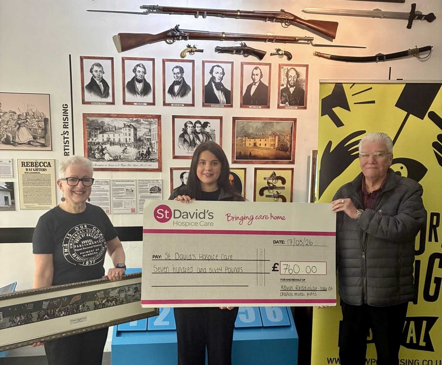 Dr  Melinda Drowley  & Kelvin Reddicliffe presenting the generous donation 