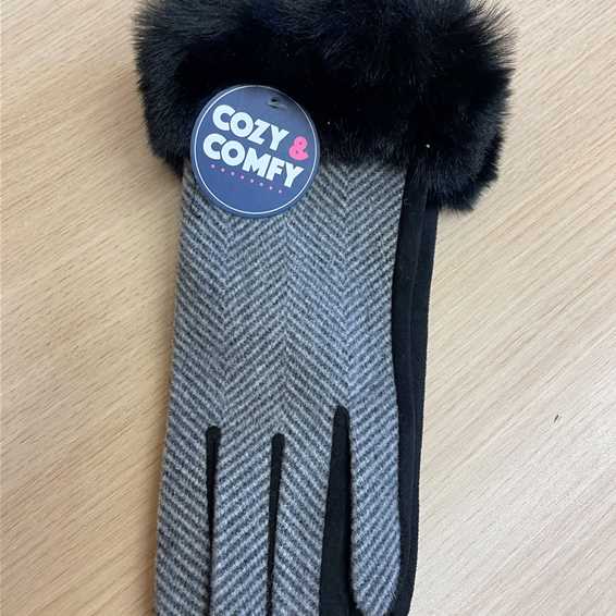 Black ladies gloves